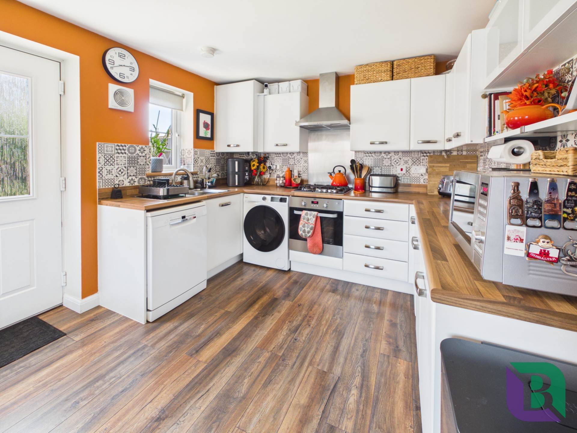Ellynore Close, Brooklands, Image 8