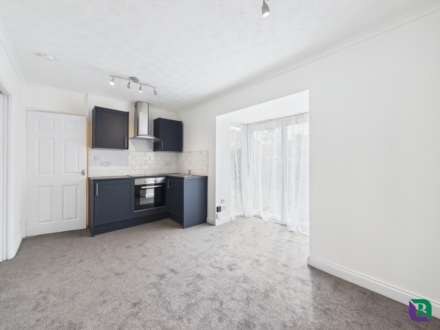 Boxberry Gardens, Milton Keynes, Image 5
