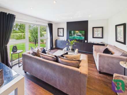 Aspley Wood View, Bow Brickhill, Image 2