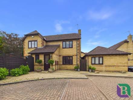 Chantry Close, Woburn Sands, Image 22