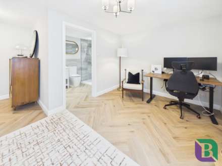 Chantry Close, Woburn Sands, Image 9