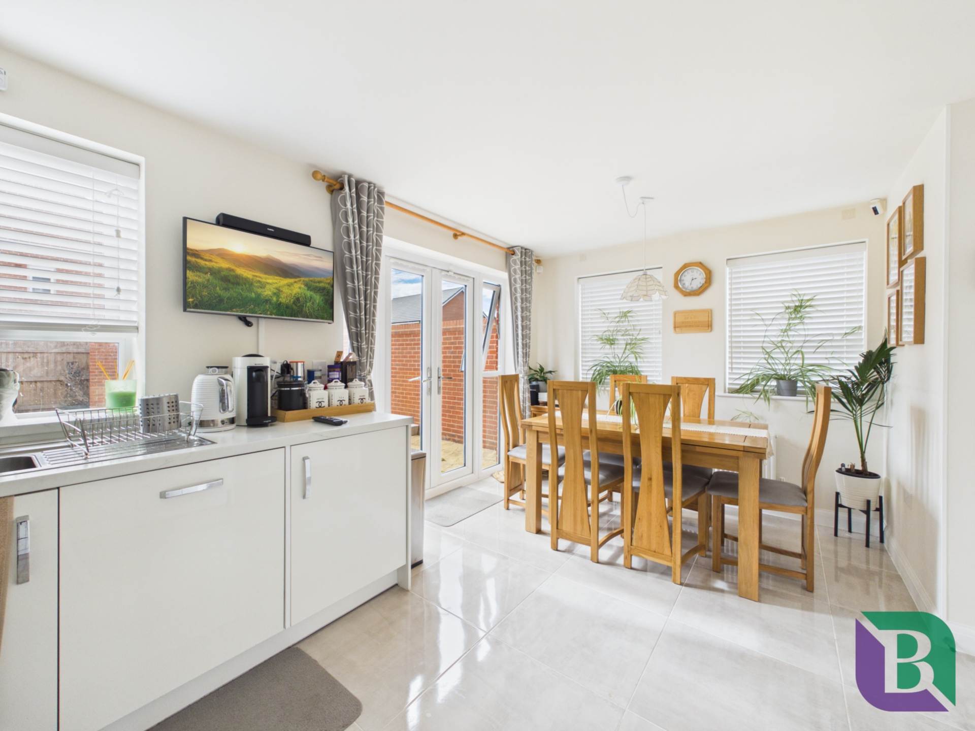 Bolebec Avenue, Milton Keynes, Image 5