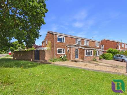 Vandyke Close, Woburn Sands