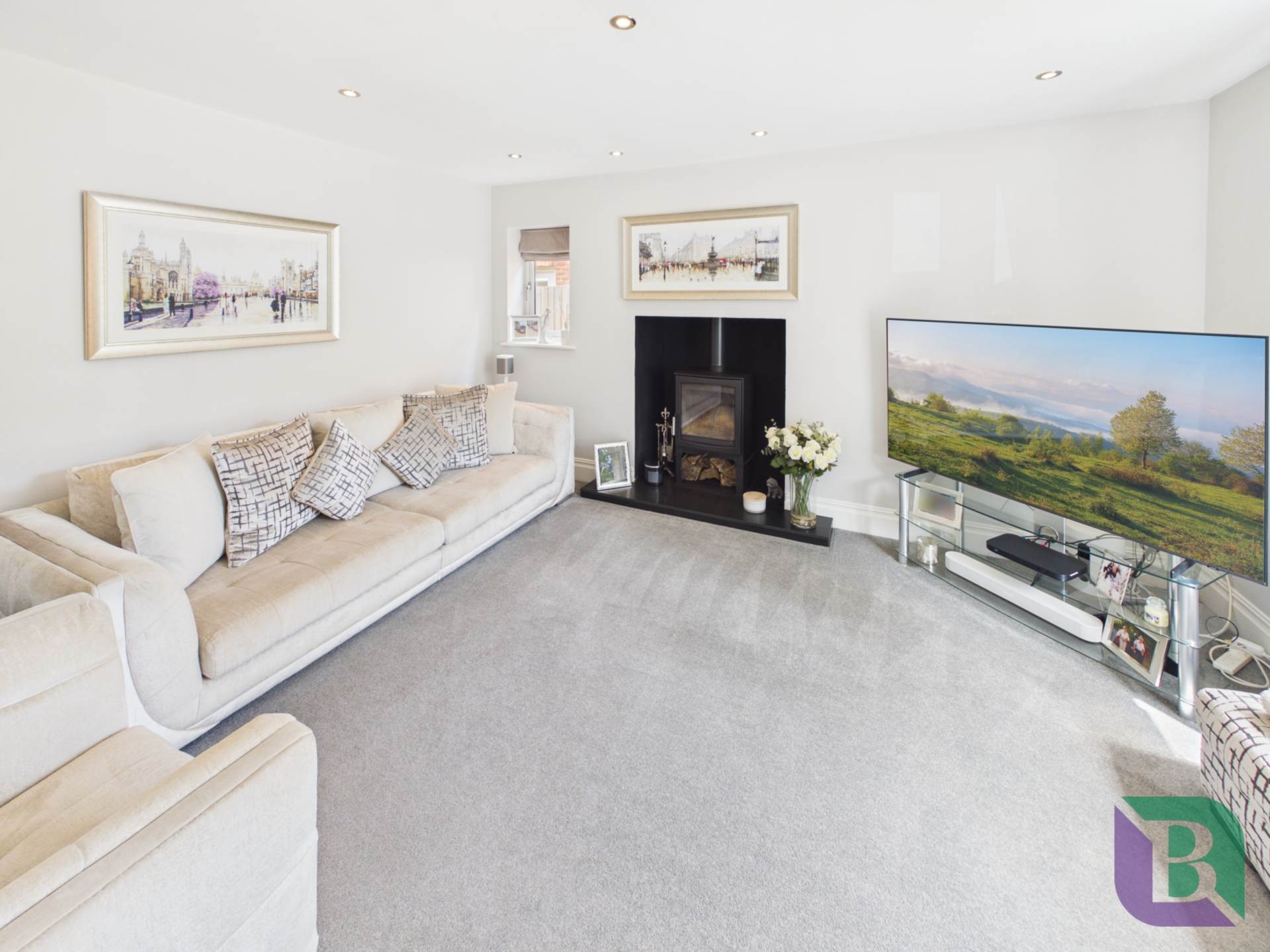 Cross End, Wavendon, Image 9