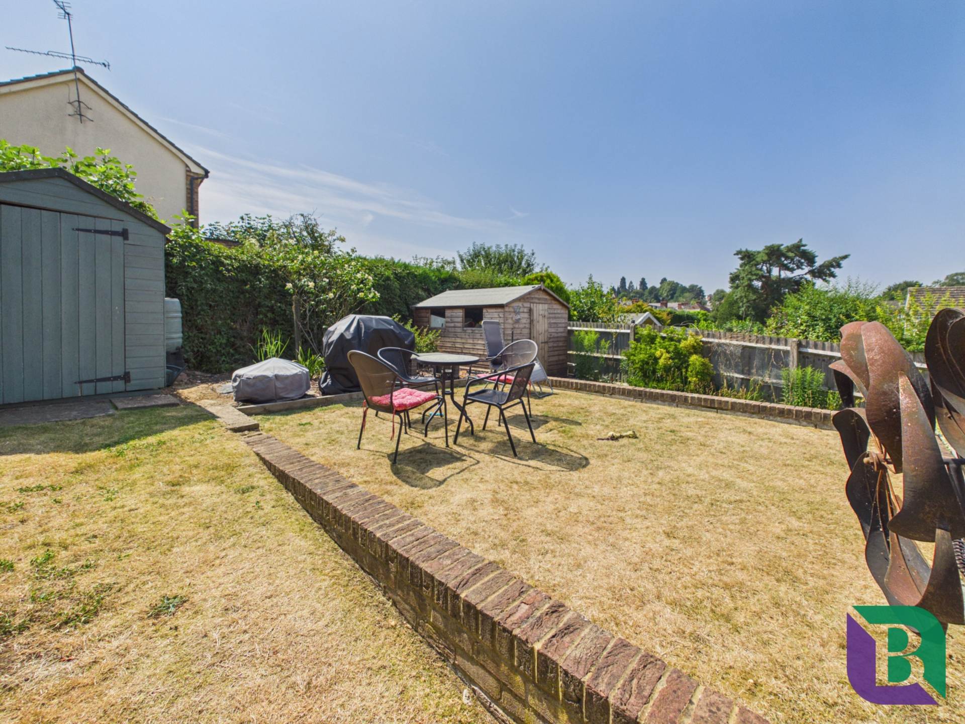 Vicarage Street, Woburn Sands, Image 19