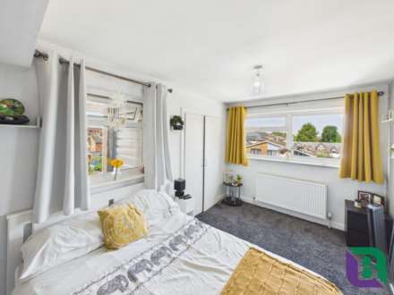 Vicarage Street, Woburn Sands, Image 12