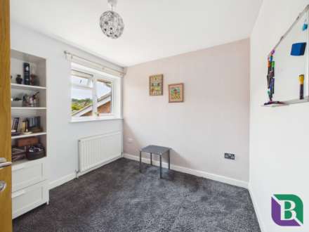 Vicarage Street, Woburn Sands, Image 16