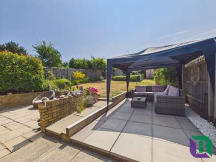 Vicarage Street, Woburn Sands, Image 2