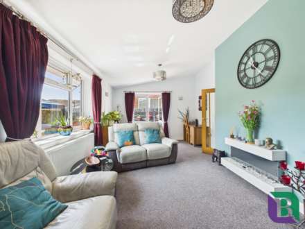 Vicarage Street, Woburn Sands, Image 5