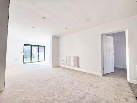 Taunton Deane, Emerson Valley, Image 8
