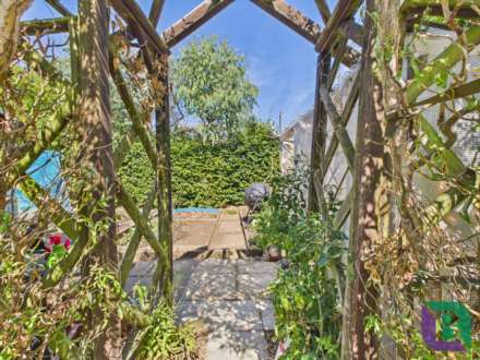 Blackthorn Grove, Woburn Sands, Image 22