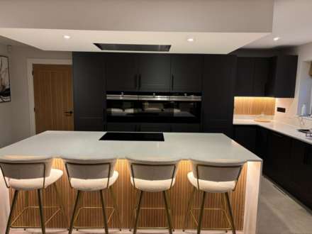 Water Hall Farm, Salford, Image 4