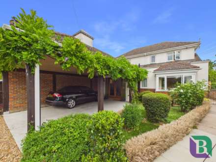 Lower Shelton Road, Martson Moreteyne, Image 1