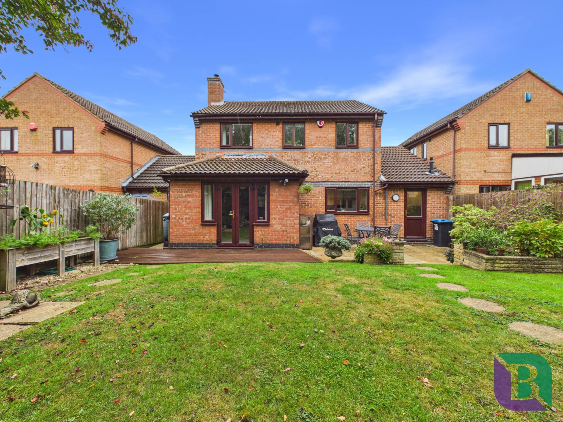 Hindemith Gardens, Old Farm Park, Image 21