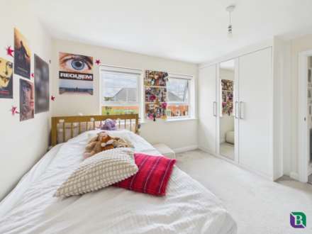 Morris Grove, Eaton Leys, Image 17