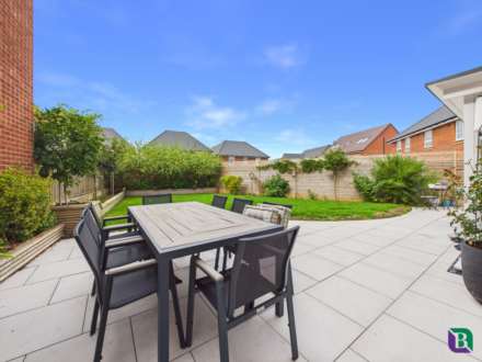 Morris Grove, Eaton Leys, Image 25