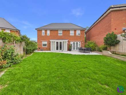 Morris Grove, Eaton Leys, Image 4