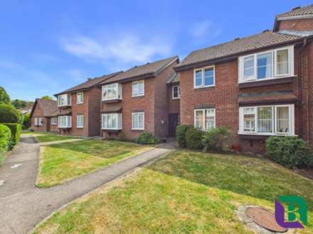 Eleanor Walk, Woburn, Image 1