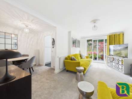 Eleanor Walk, Woburn, Image 4