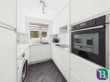 Eleanor Walk, Woburn, Image 8