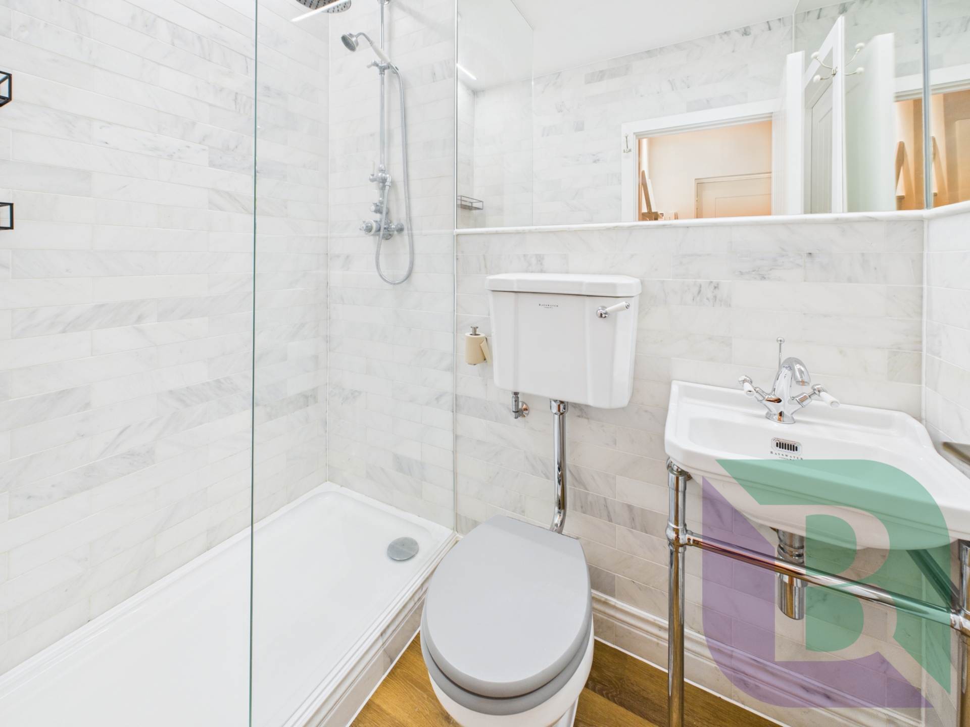 Daneswood, Aspley Heath, Image 16