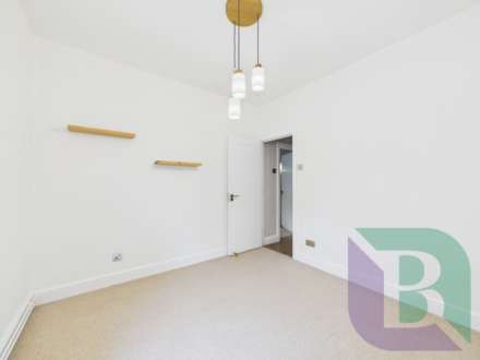 Daneswood, Aspley Heath, Image 10