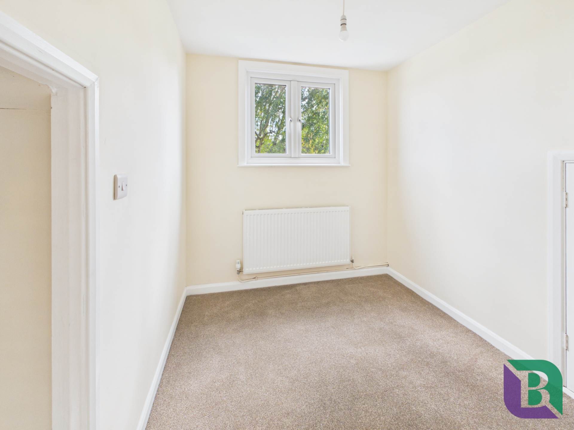 Rhondda Close, Milton Keynes, Image 10