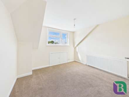 Rhondda Close, Milton Keynes, Image 9