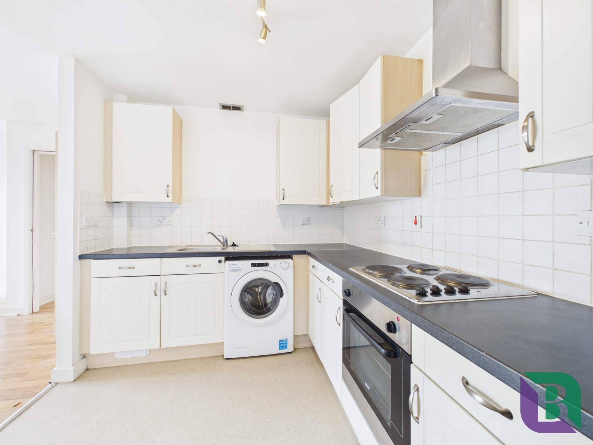 Wetherburn Court, Bletchley, Image 4