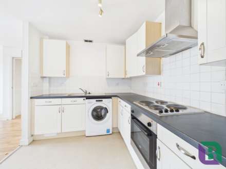 Wetherburn Court, Bletchley, Image 4