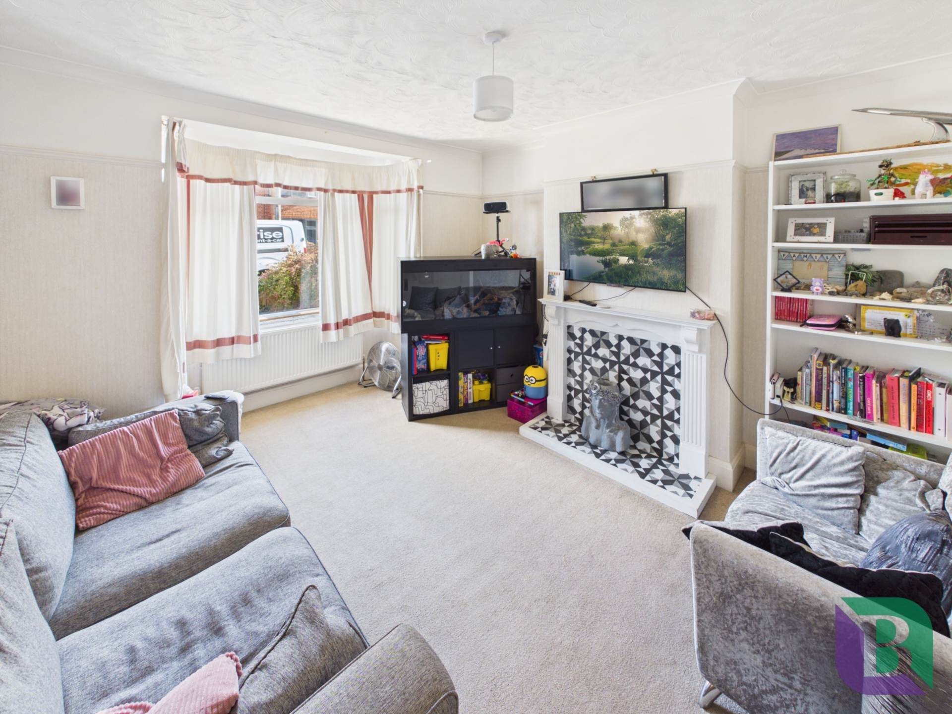 Downham Road, Milton Keynes, Image 3