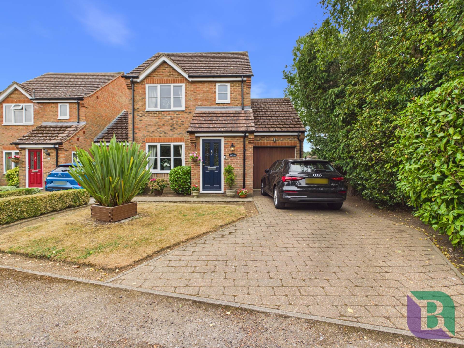 Salford Road, Milton Keynes, Image 1