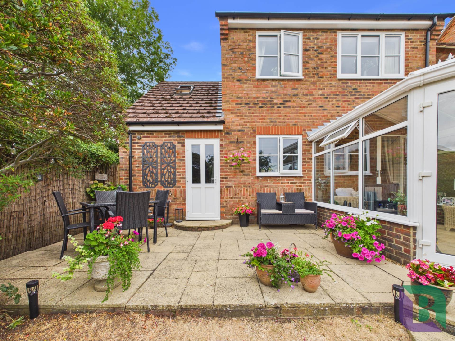 Salford Road, Milton Keynes, Image 20