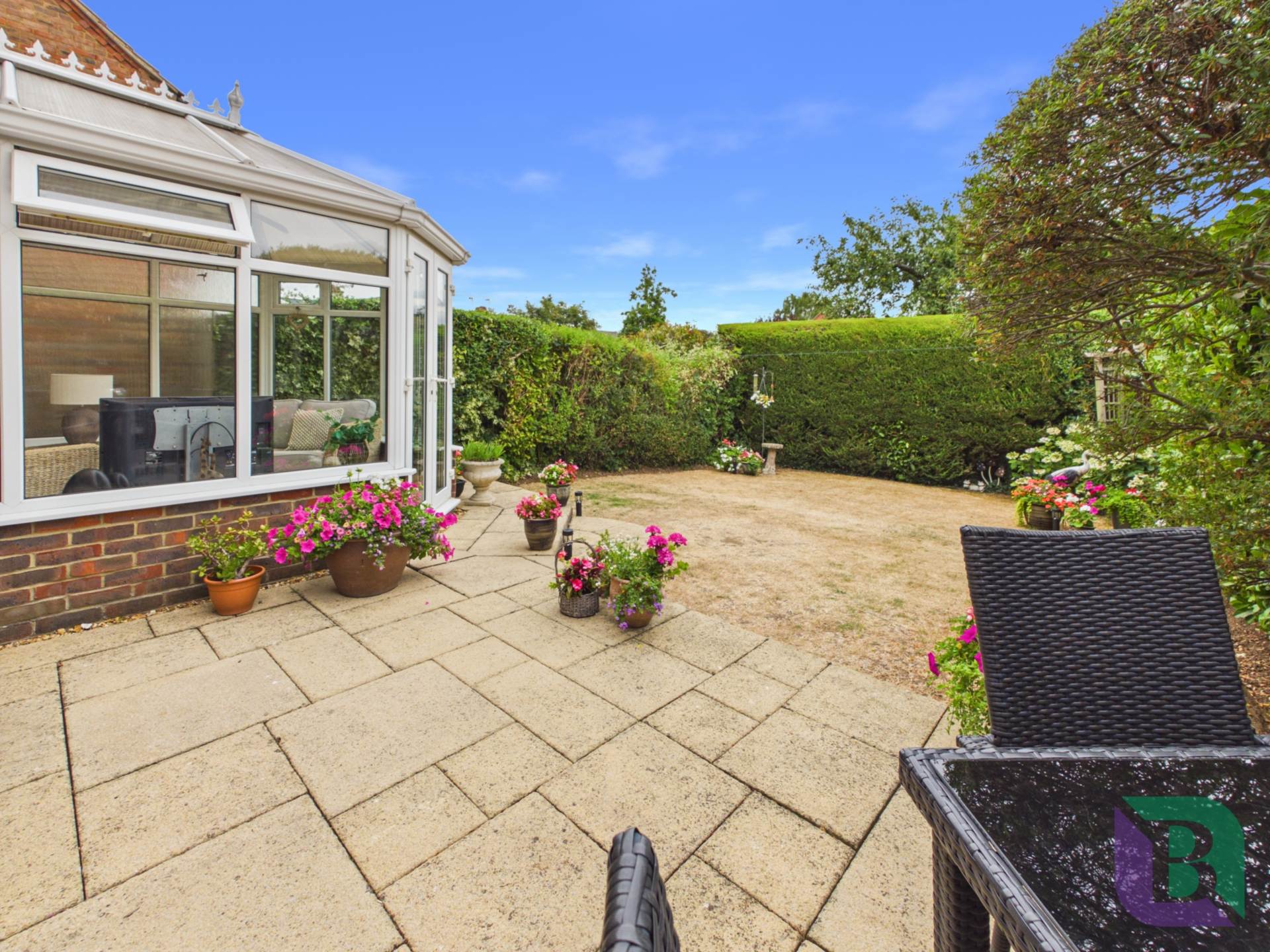 Salford Road, Milton Keynes, Image 3