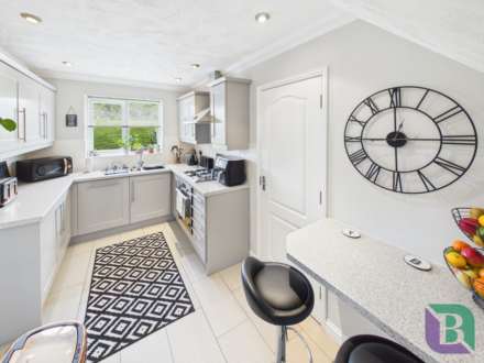 Salford Road, Milton Keynes, Image 2