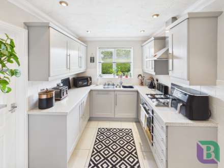 Salford Road, Milton Keynes, Image 7