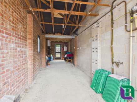 Atherstone Court, Two Mile Ash, Image 13