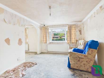 Atherstone Court, Two Mile Ash, Image 4