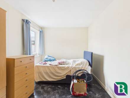 Atherstone Court, Two Mile Ash, Image 9