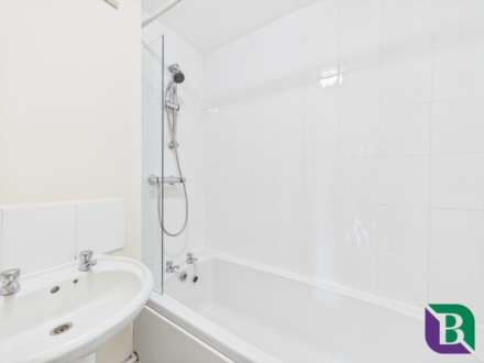 Polruan Place, Fishermead, Image 6