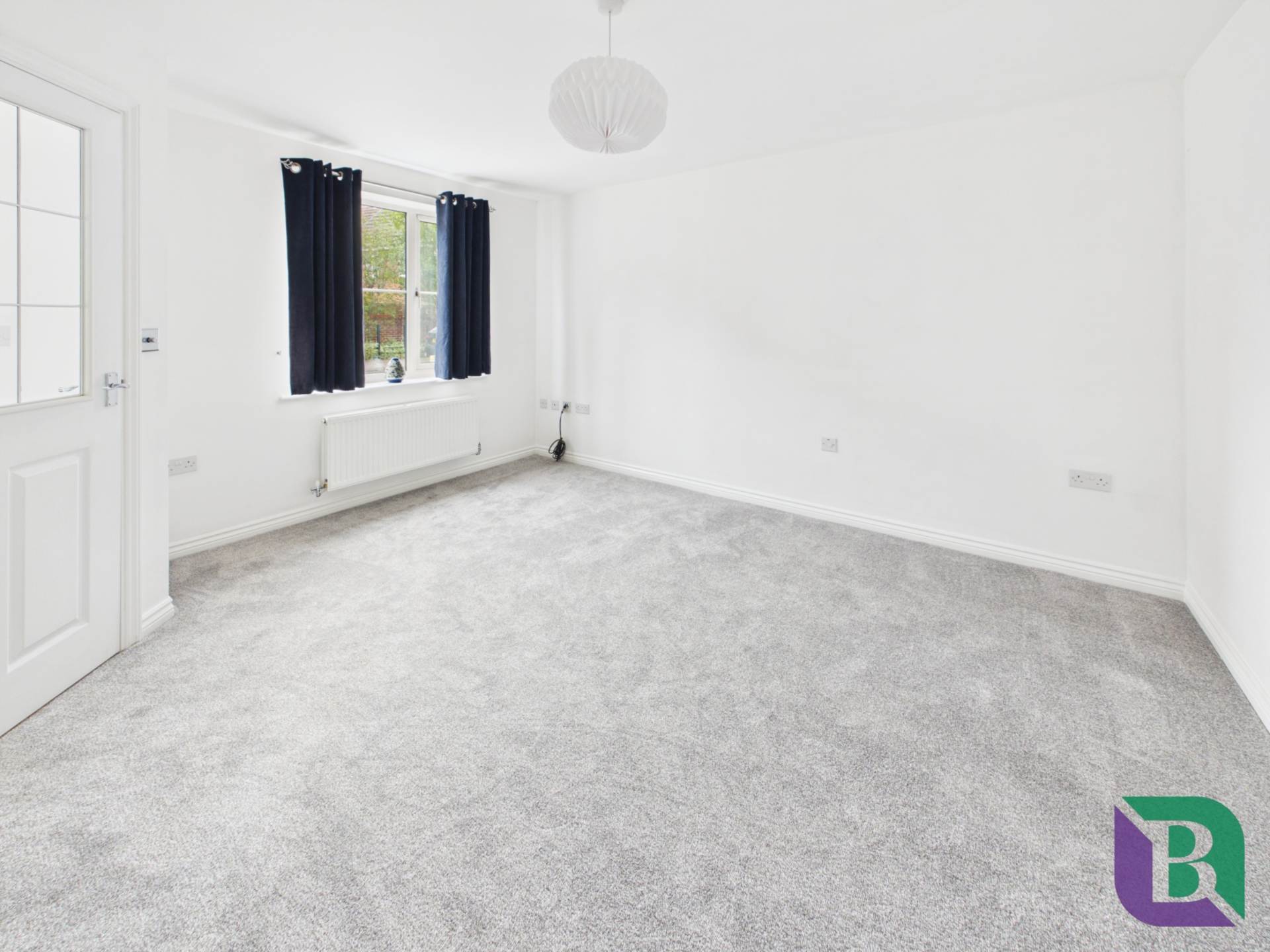 Drayhorse Crescent, Woburn Sands, Image 6