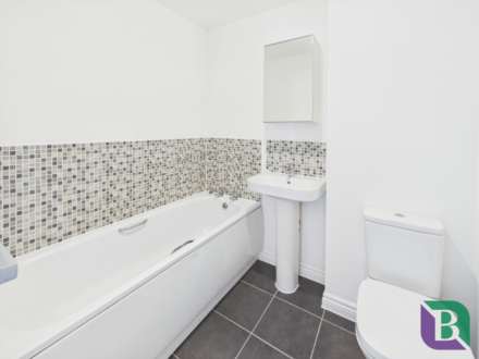 Drayhorse Crescent, Woburn Sands, Image 16