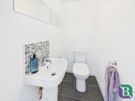 Drayhorse Crescent, Woburn Sands, Image 17