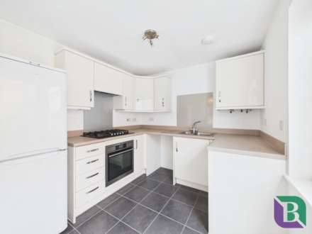 Drayhorse Crescent, Woburn Sands, Image 9