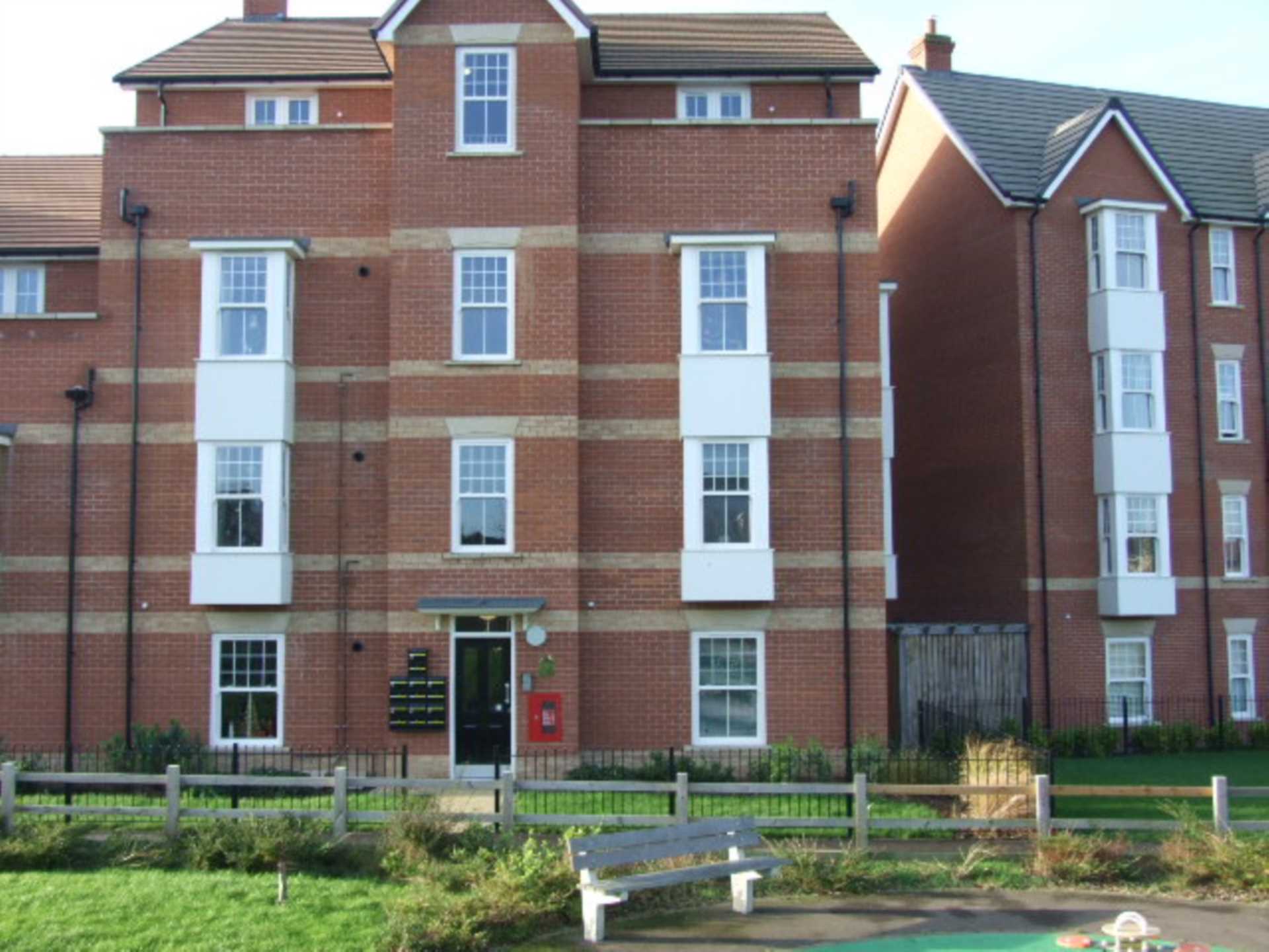 Fletton Dell, Woburn Sands, Image 1