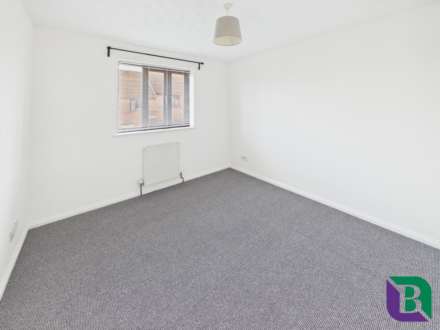 Coggeshall Grove, Wavendon Gate, Image 5