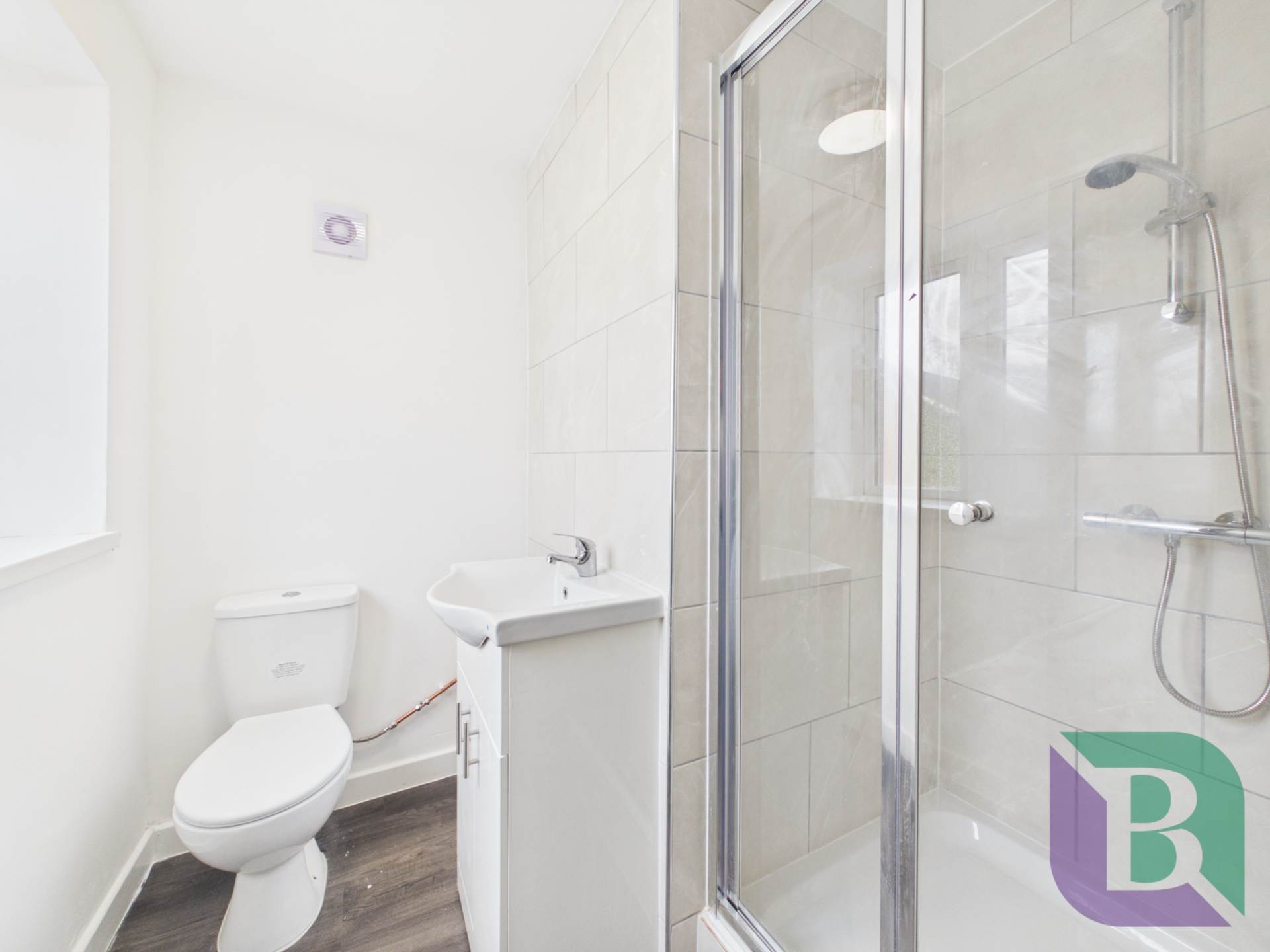 Aylesbury Street, Bletchley, Image 11
