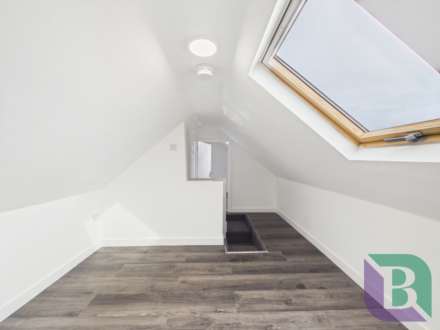 Aylesbury Street, Bletchley, Image 15