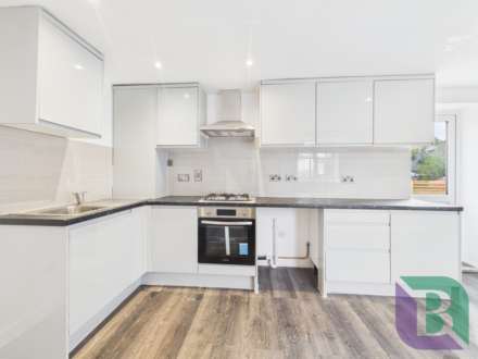 Aylesbury Street, Bletchley, Image 4