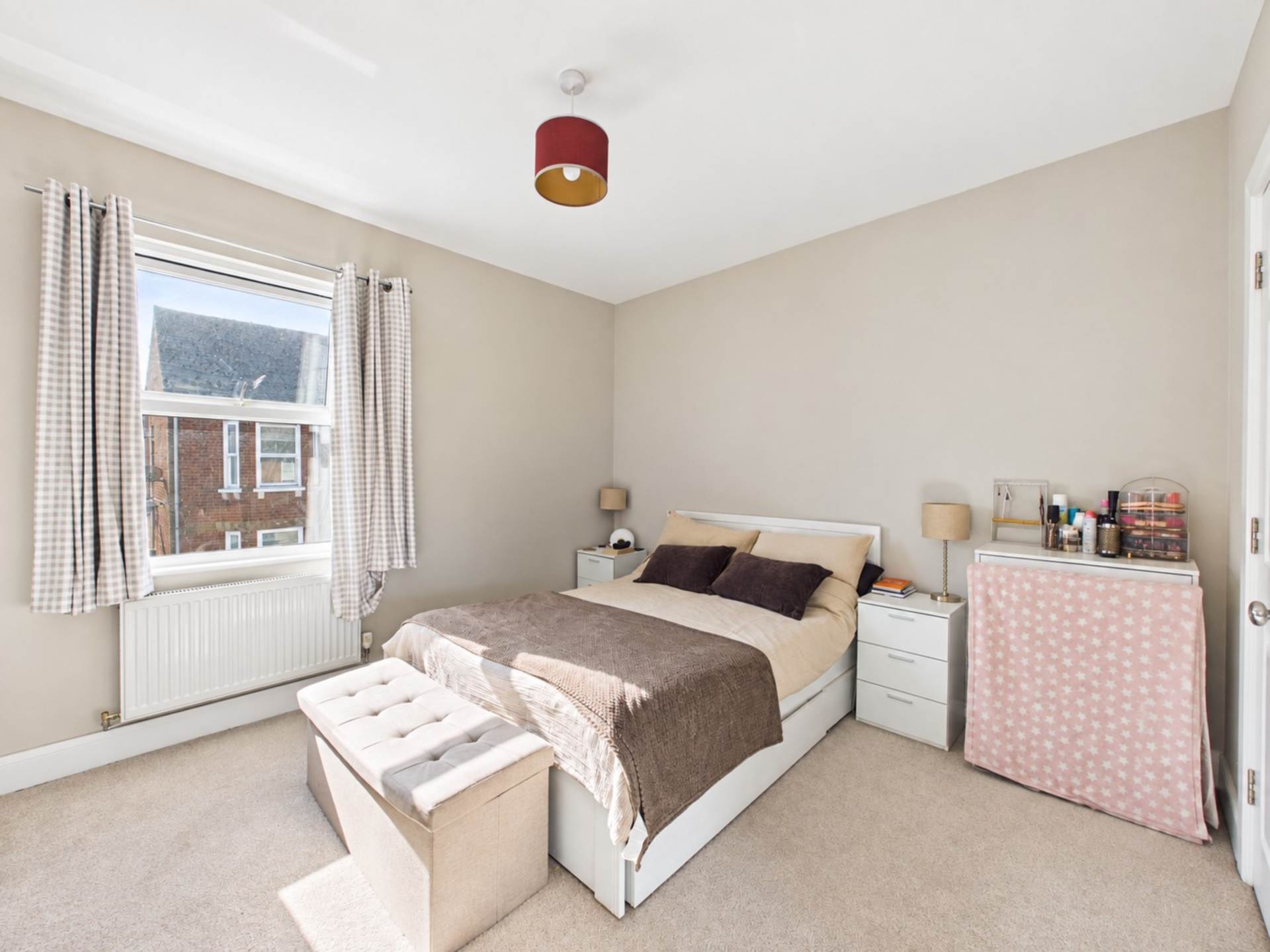 Russell Street, Woburn Sands, Image 12